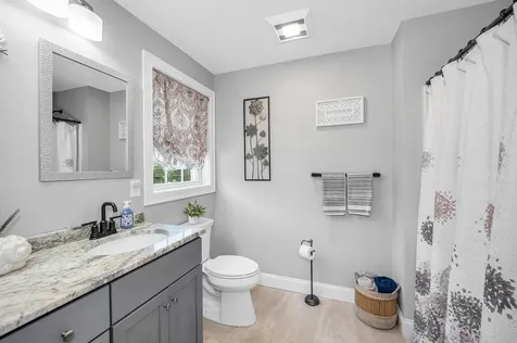 289B Webster Street Hudson NH 03051