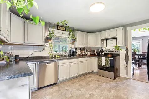 180 Hill Road Franklin NH 03235