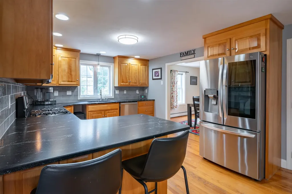 14 Village Drive Atkinson NH 03811