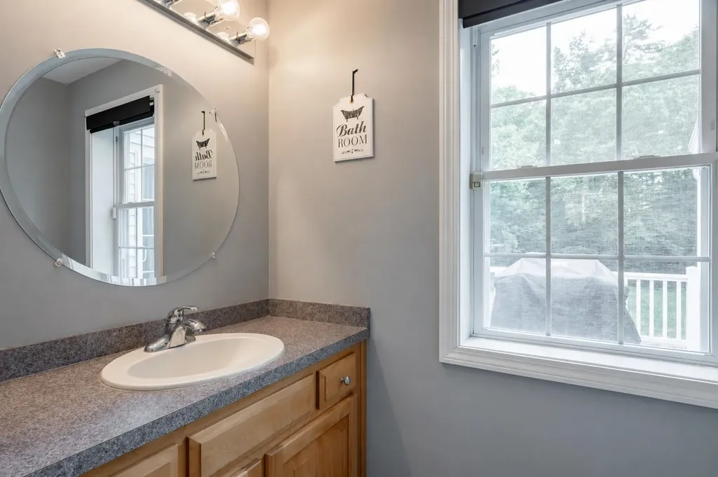 14 Village Drive Atkinson NH 03811