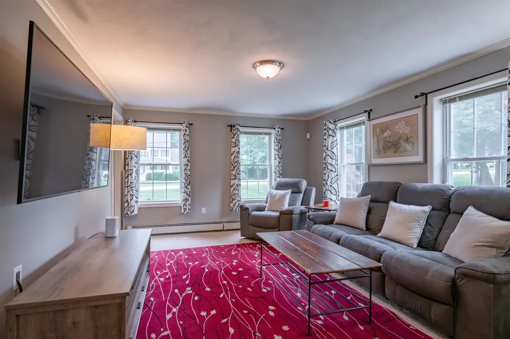 14 Village Drive Atkinson NH 03811