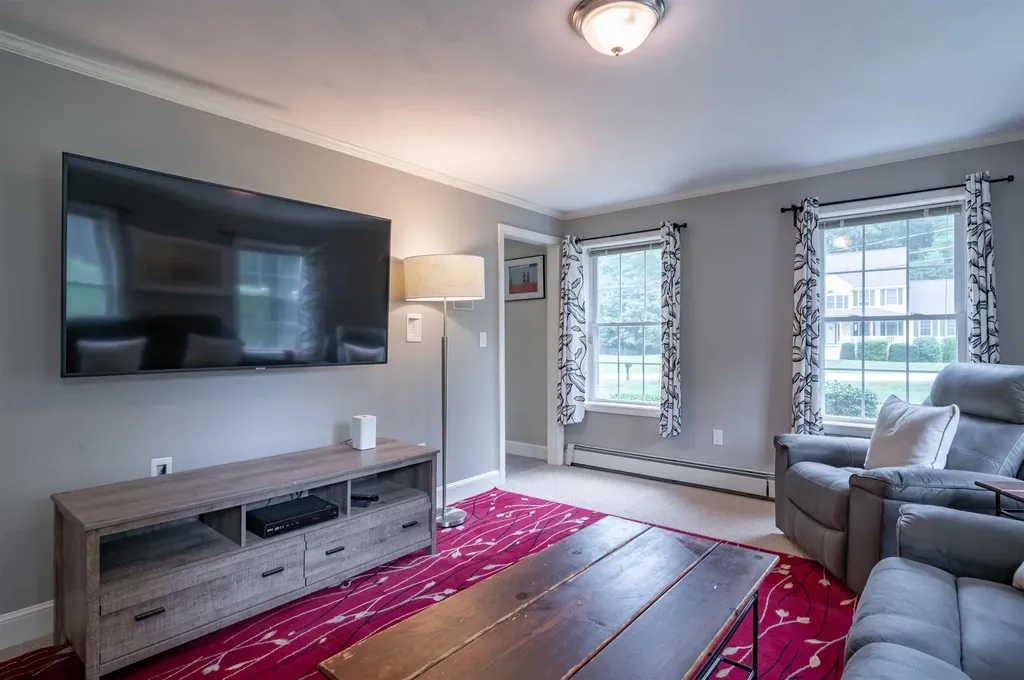 14 Village Drive Atkinson NH 03811