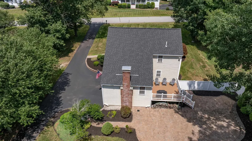 14 Village Drive Atkinson NH 03811