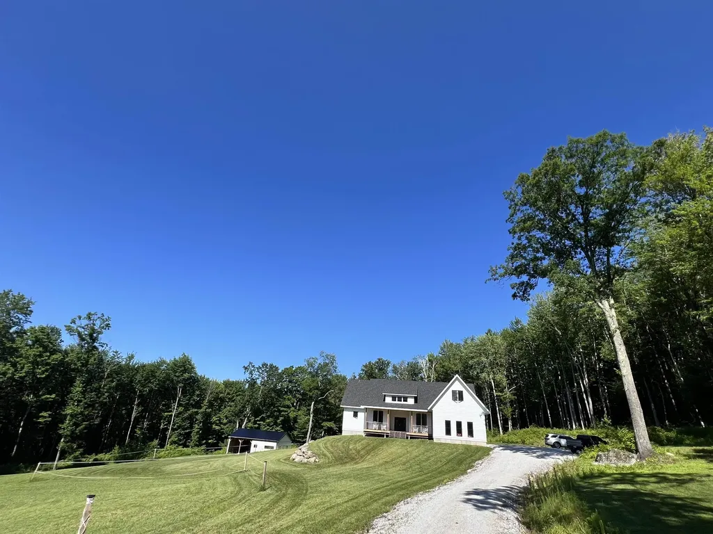 791 Journey End Mendon VT 05701