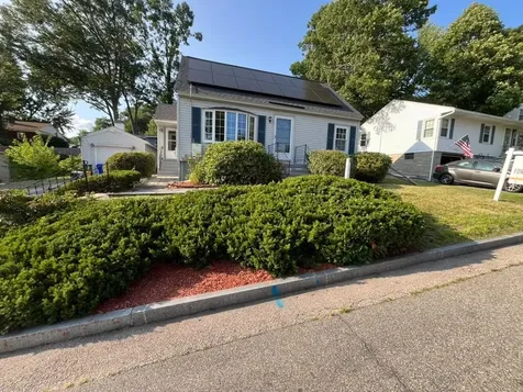 354 Seames Drive Manchester NH 03103