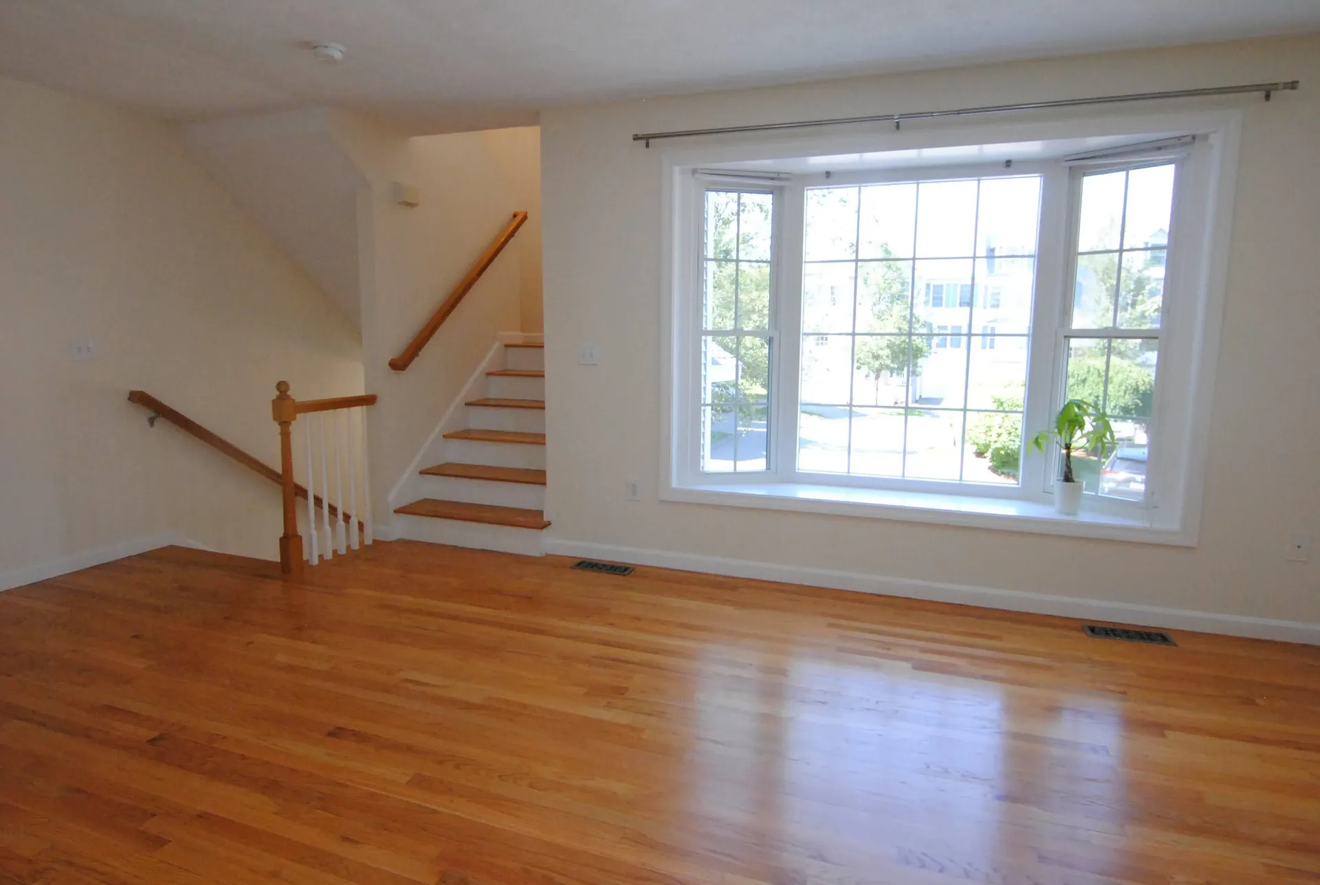 68 Georgetown Drive Nashua NH 03062