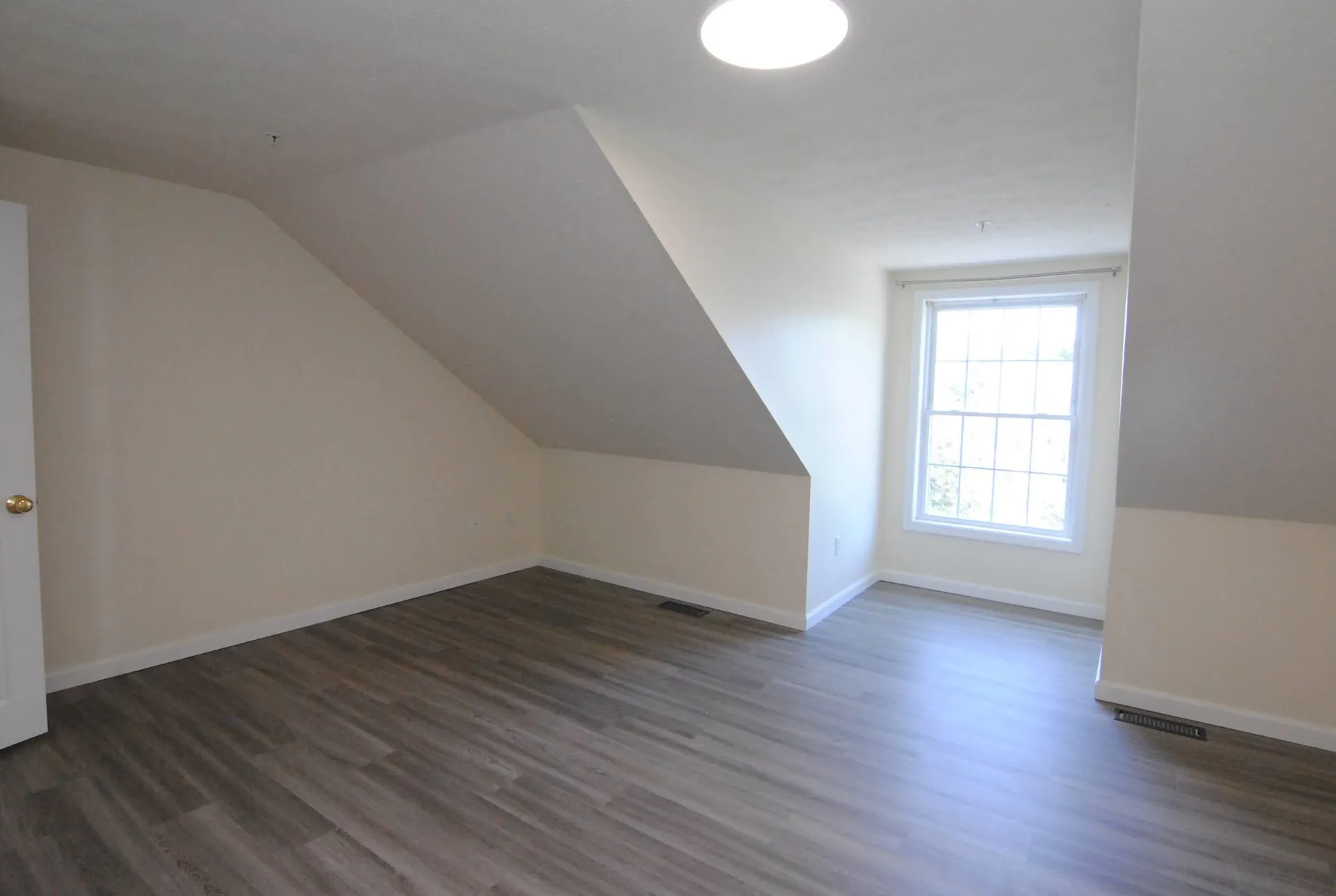 68 Georgetown Drive Nashua NH 03062