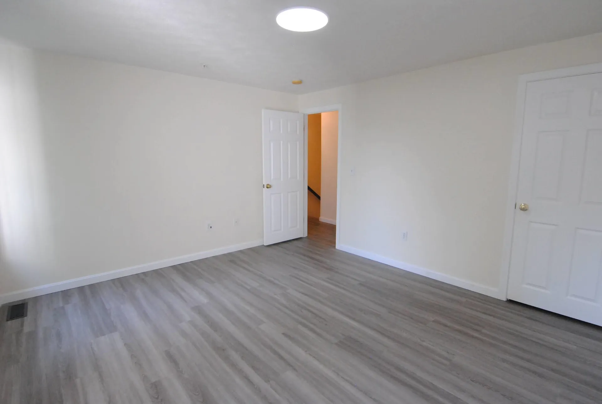 68 Georgetown Drive Nashua NH 03062