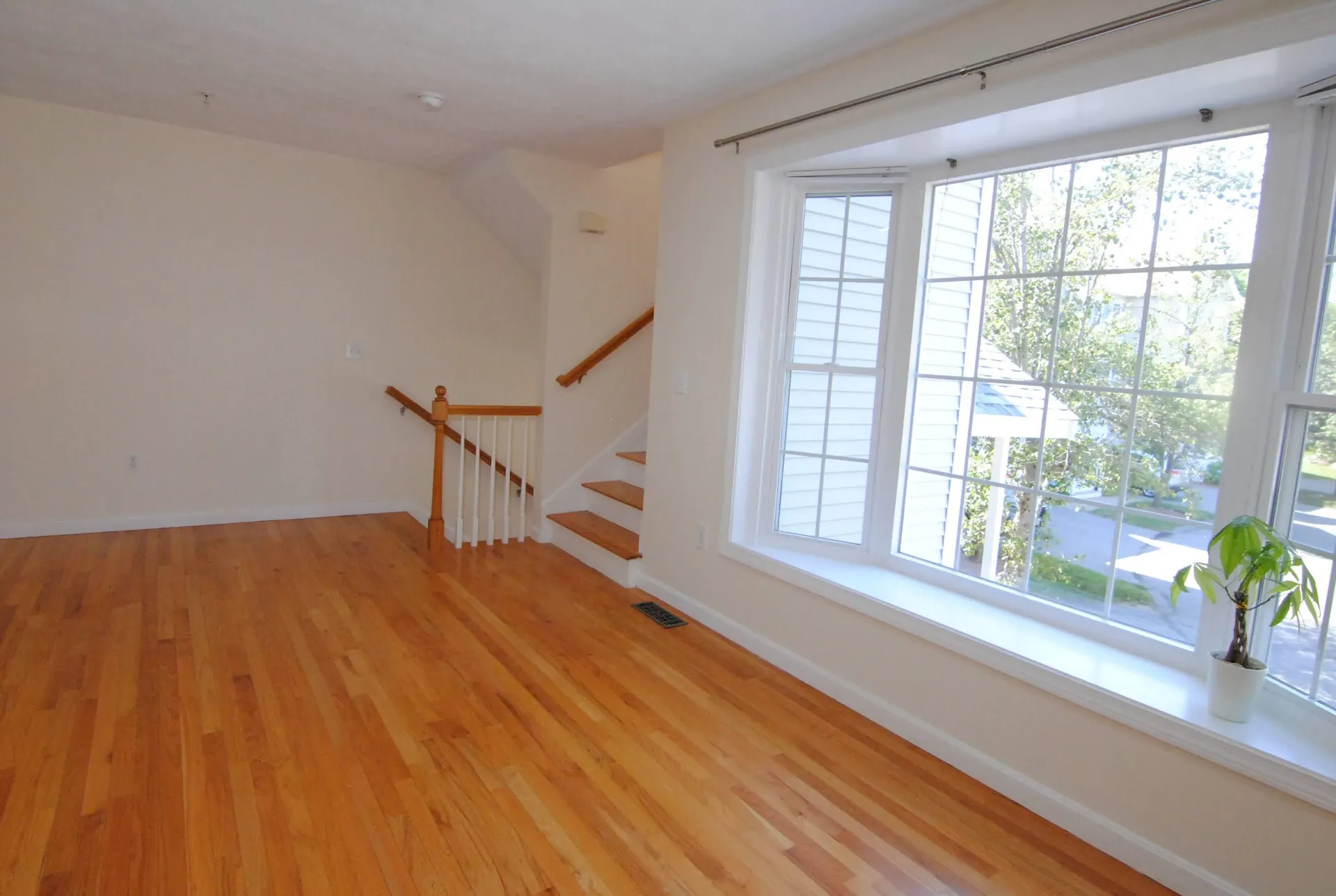 68 Georgetown Drive Nashua NH 03062