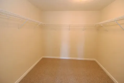 68 Georgetown Drive Nashua NH 03062