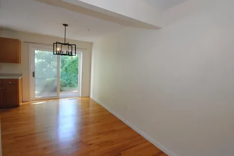 68 Georgetown Drive Nashua NH 03062