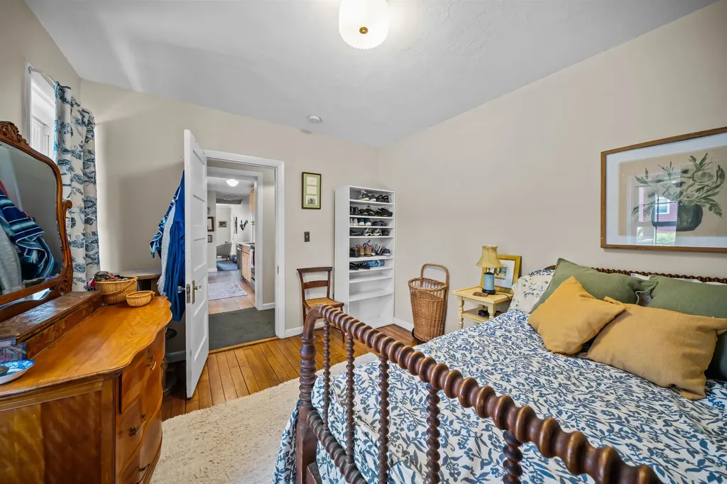 426 Second Street Rollinsford NH 03869
