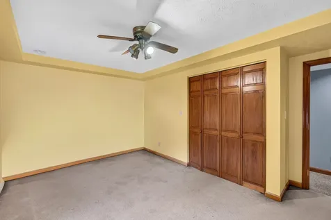 8 Raelynn Drive Derry NH 03038