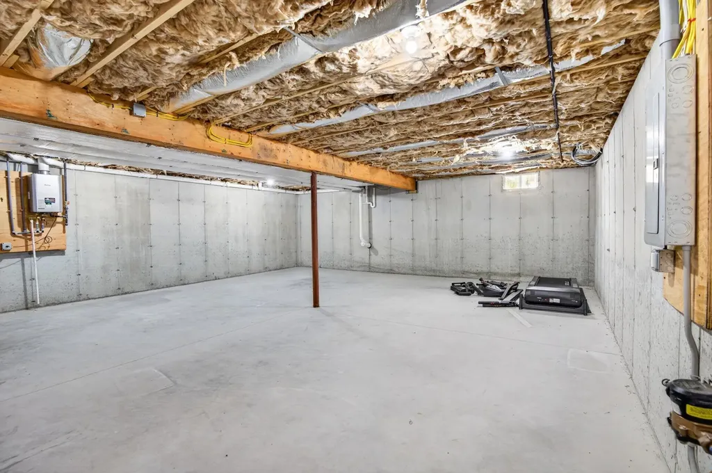 20 Ritter Street Nashua NH 03060
