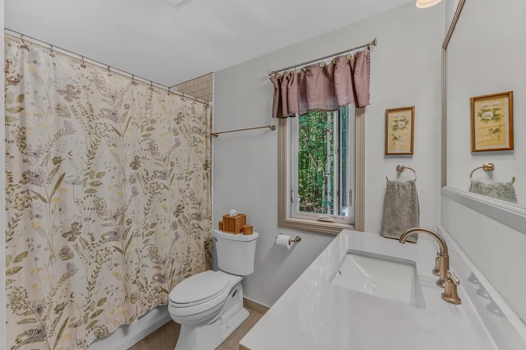 612 Sugar Hill Road Easton NH 03580