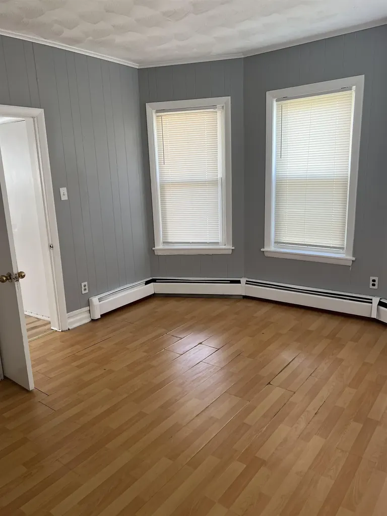 47 Joliette Street Manchester NH 03102