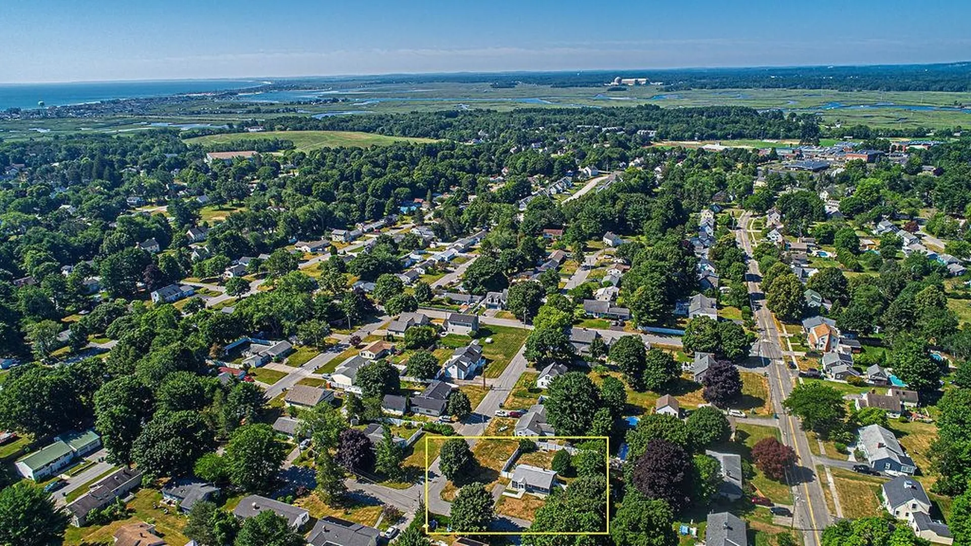 1 Eastmor Lane Hampton NH 03842