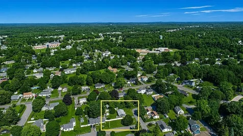 1 Eastmor Lane Hampton NH 03842
