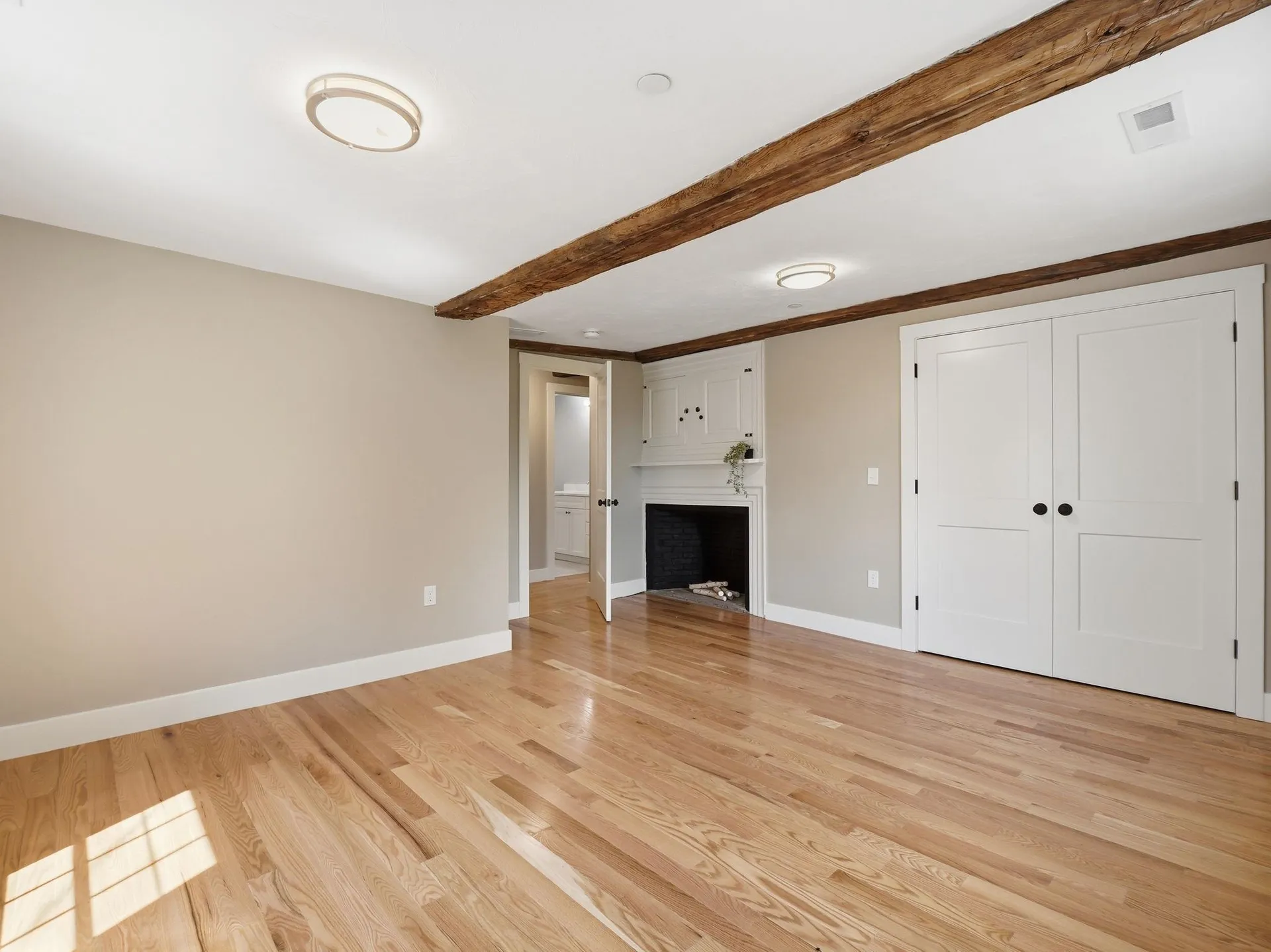 164 Main Street Westford MA 01886
