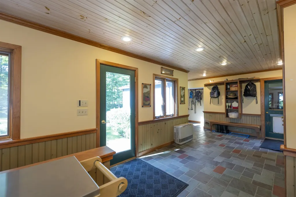 438 Redfield Proctor Road Hartford VT 05059