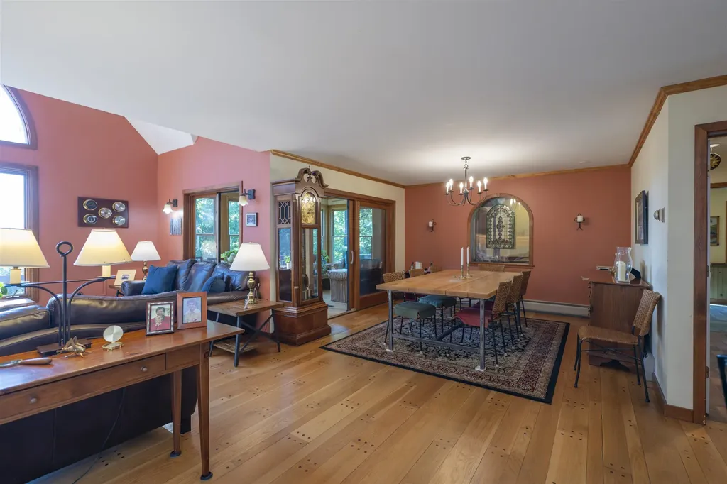438 Redfield Proctor Road Hartford VT 05059