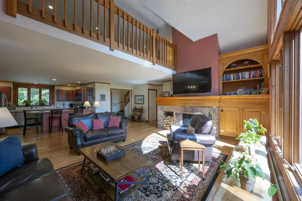 438 Redfield Proctor Road Hartford VT 05059