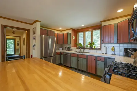 438 Redfield Proctor Road Hartford VT 05059