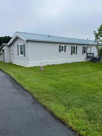 144 Noth Hyde Park Rd Road Hyde Park VT 05655