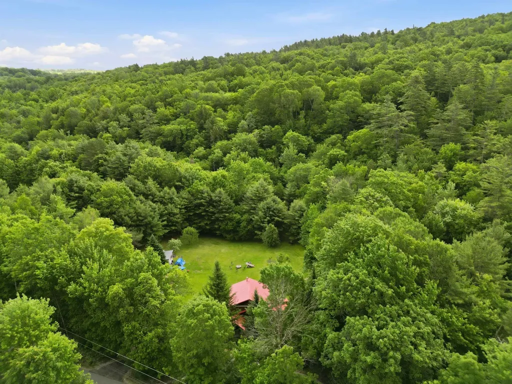 507 North Skinny Ridge Road Littleton NH 03561