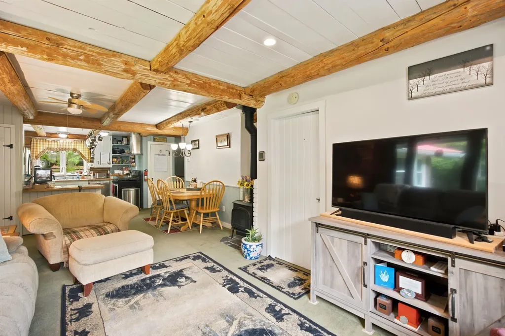 507 North Skinny Ridge Road Littleton NH 03561