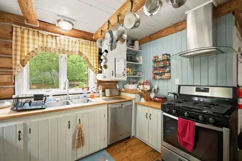 507 North Skinny Ridge Road Littleton NH 03561
