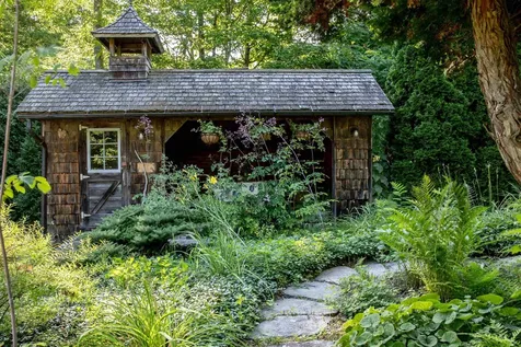 51 Dusty Ridge Road Putney VT 05346