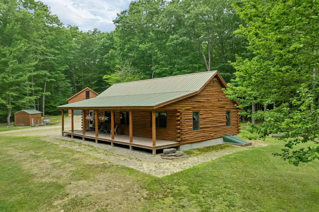 15 Neal Hill Road Wolfeboro NH 03894