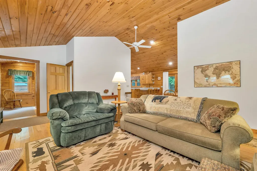 15 Neal Hill Road Wolfeboro NH 03894