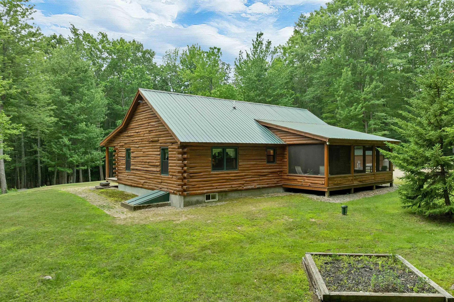 15 Neal Hill Road Tuftonboro NH 03816