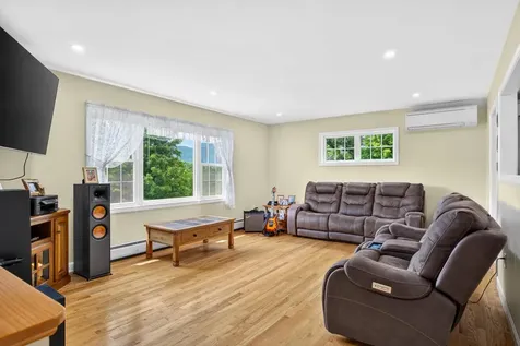430 Pleasant Heights West Rutland VT 05777