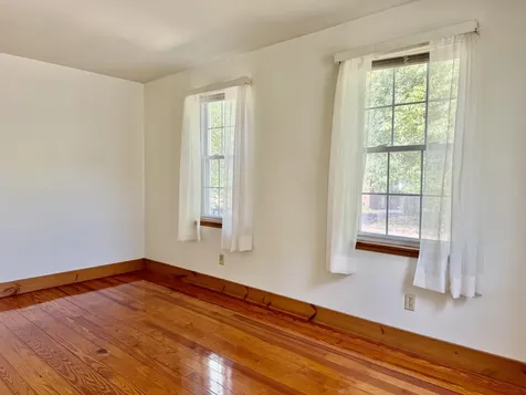 97 Concord Way Portsmouth NH 03801