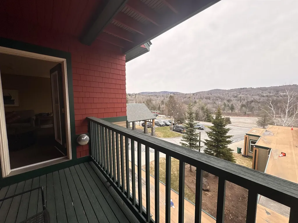 224 Qtr. 2, 89 Grand Summit Way Dover VT 05356