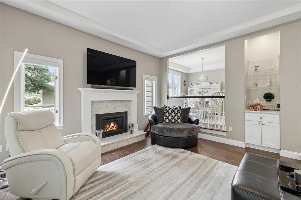 5 Pebble Beach Drive Bedford NH 03110