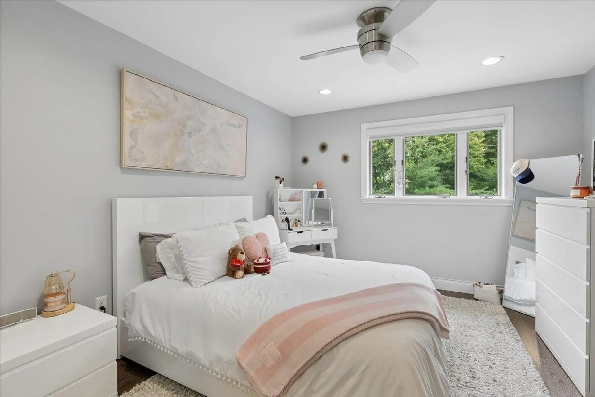 5 Pebble Beach Drive Bedford NH 03110