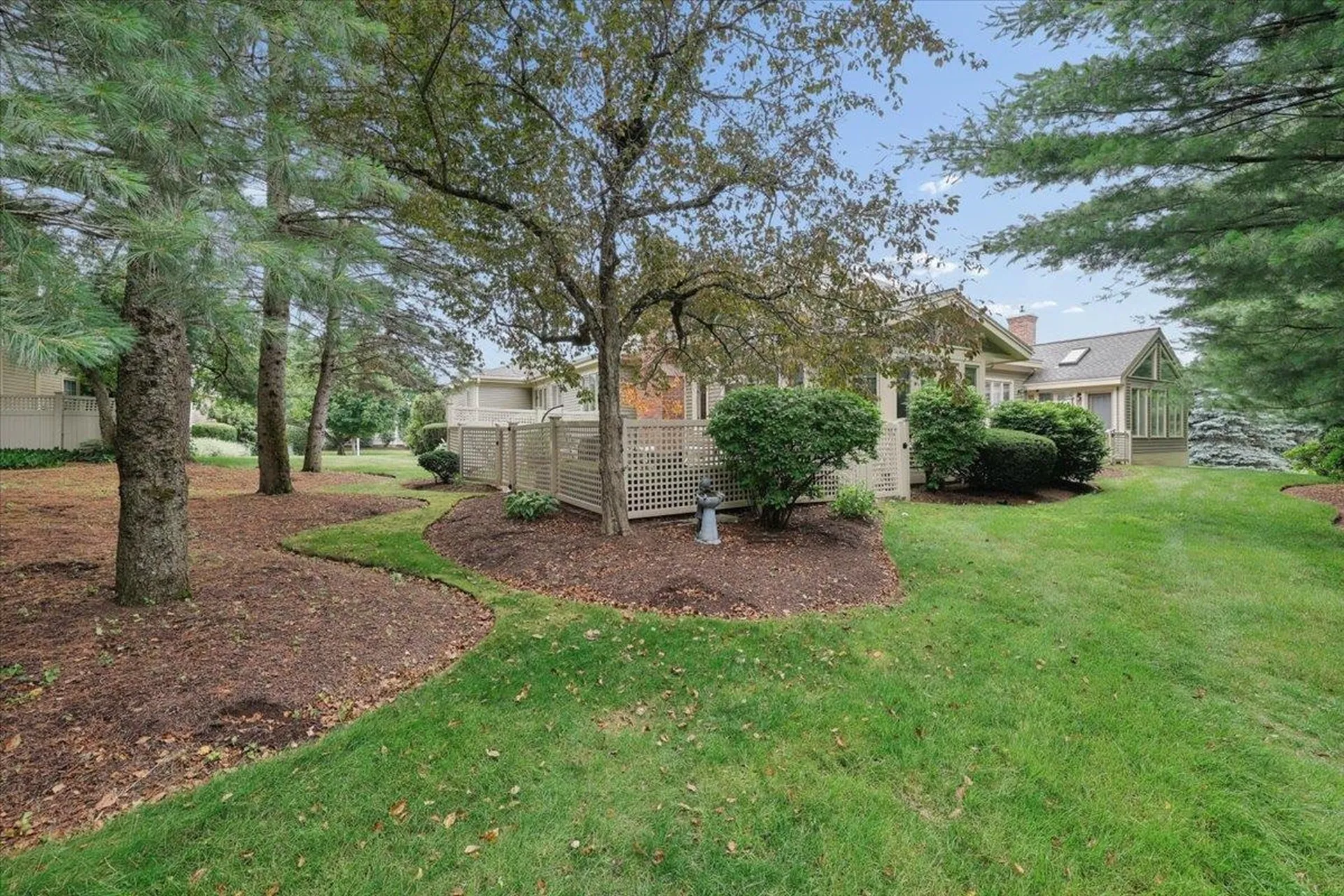 5 Pebble Beach Drive Bedford NH 03110