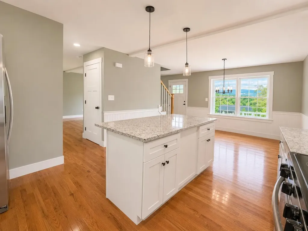 137 Lakeside Drive Haverhill NH 03765