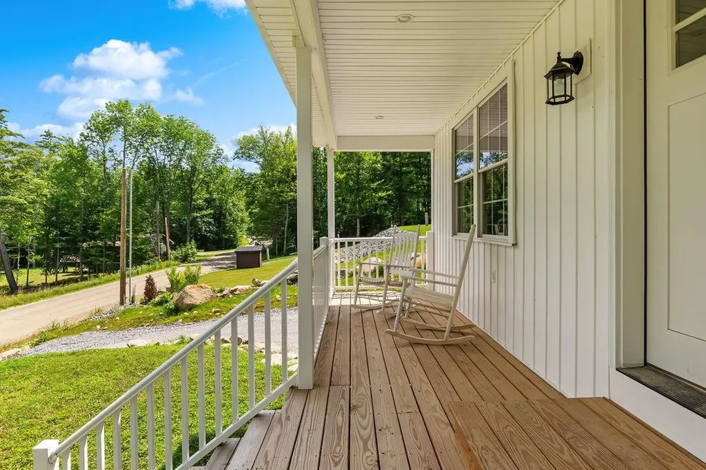 137 Lakeside Drive Haverhill NH 03765