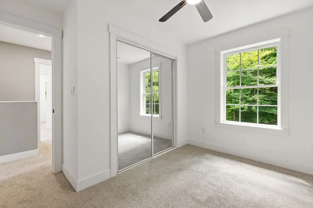 137 Lakeside Drive Haverhill NH 03765