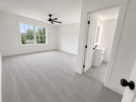 137 Lakeside Drive Haverhill NH 03765