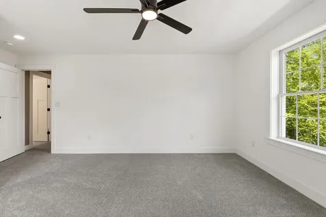 137 Lakeside Drive Haverhill NH 03765
