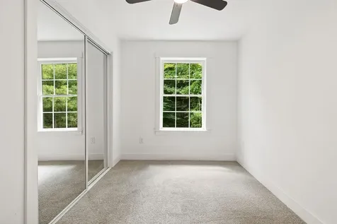 137 Lakeside Drive Haverhill NH 03765