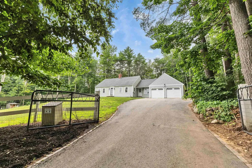 58 Hunter Farm Road Peterborough NH 03458