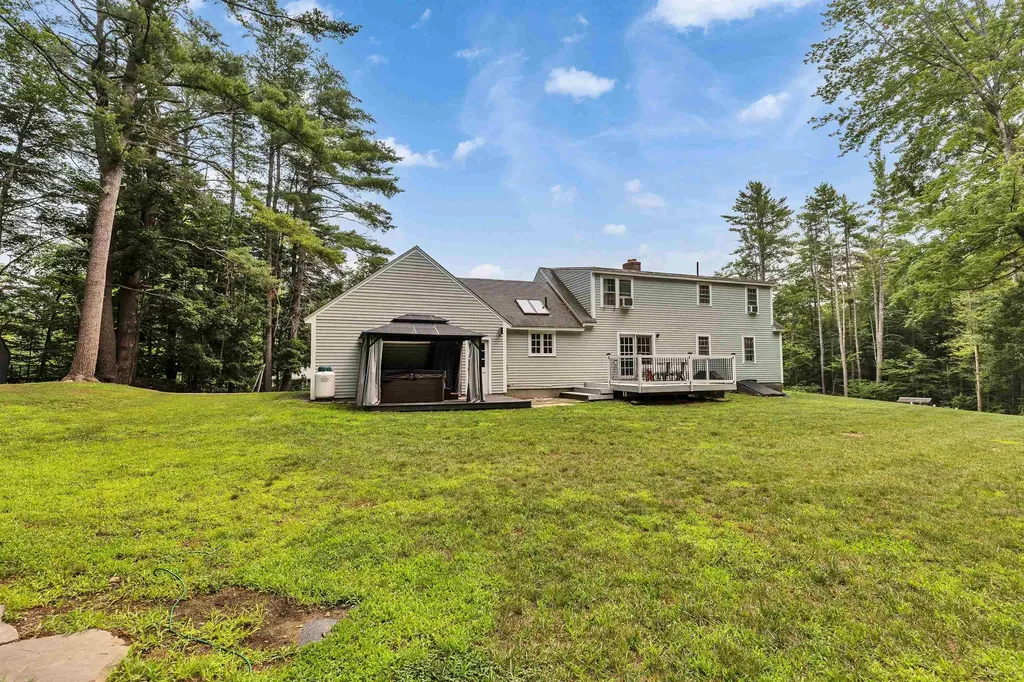 58 Hunter Farm Road Peterborough NH 03458