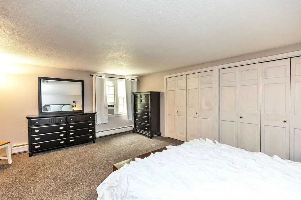 58 Hunter Farm Road Peterborough NH 03458